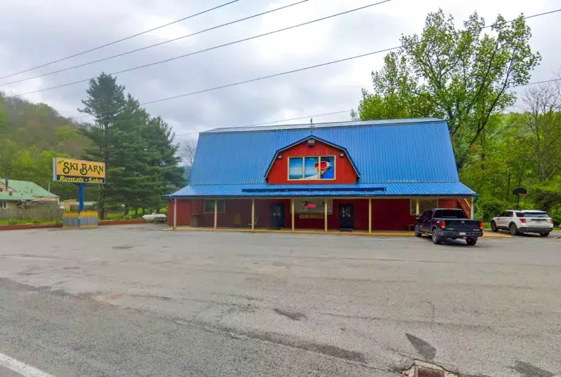 Ski Barn Snowshoe RT 219